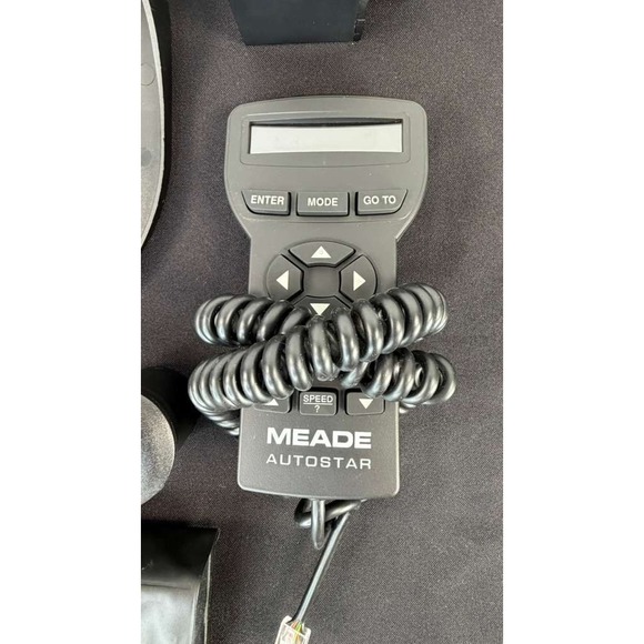 Meade Autostar 35-4700-03 Digital Telescope Remote Controller & Accessories - Picture 8 of 16